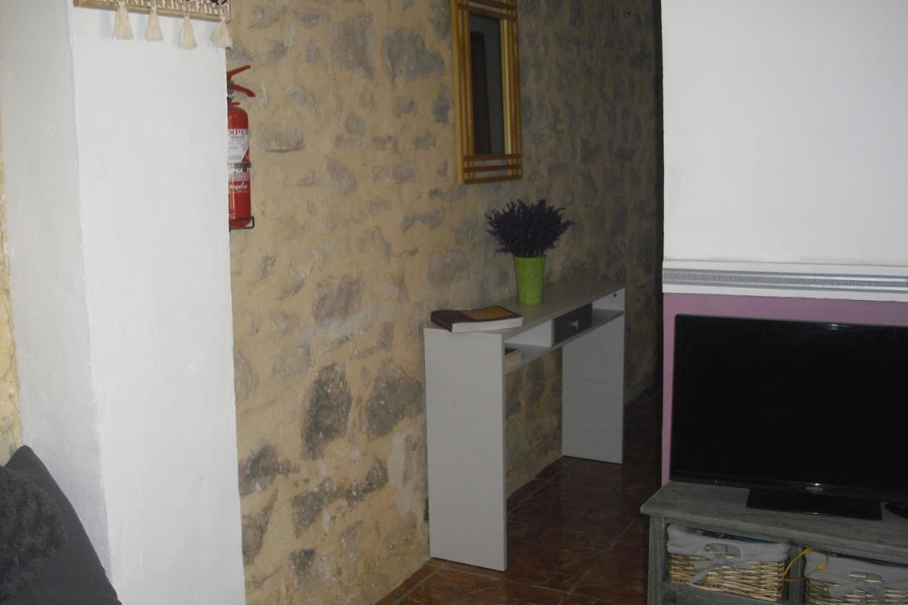 Lou Mas Li Pitchoun "Le Prunier " Apartment Gordes Exterior foto